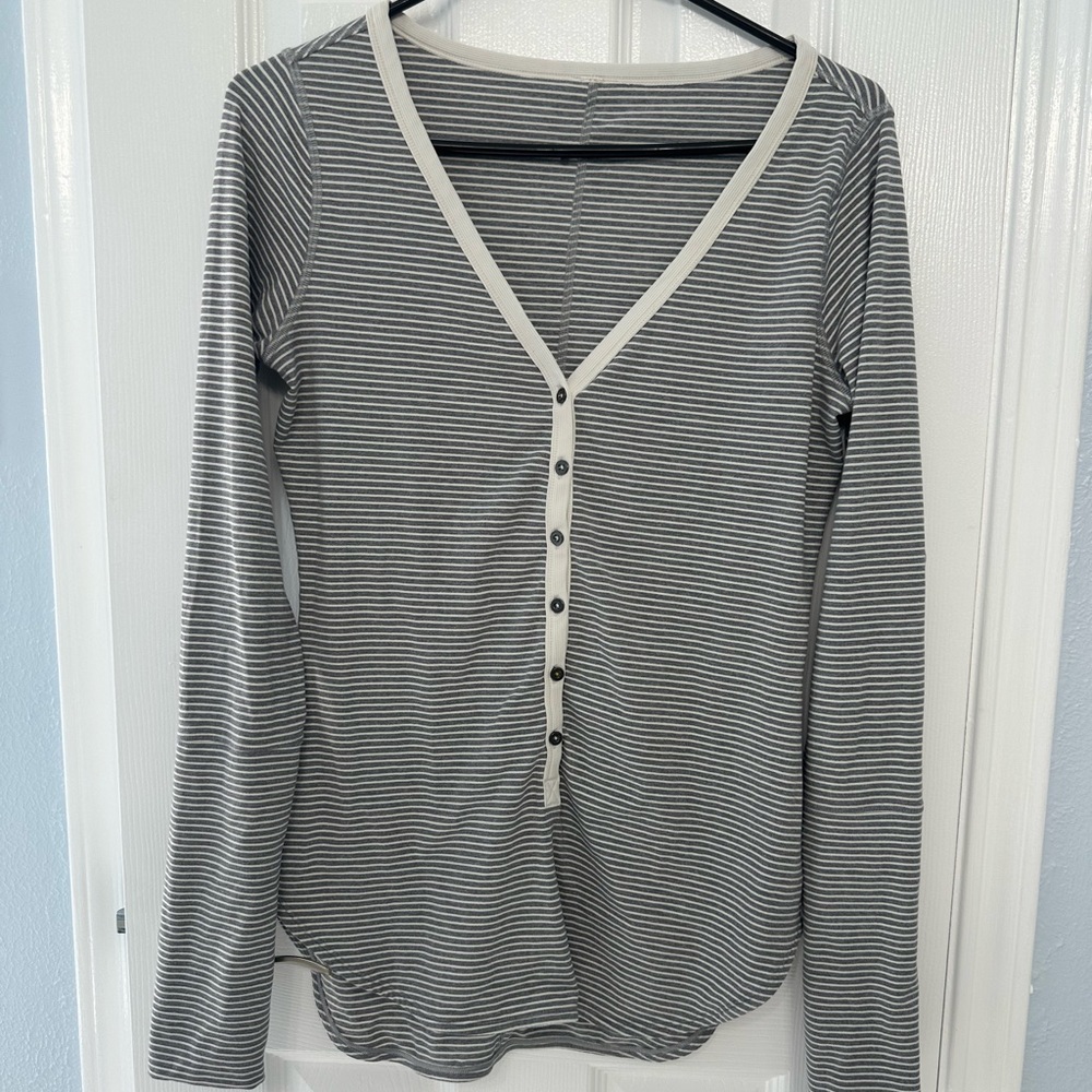 Lululemon long sleeve top